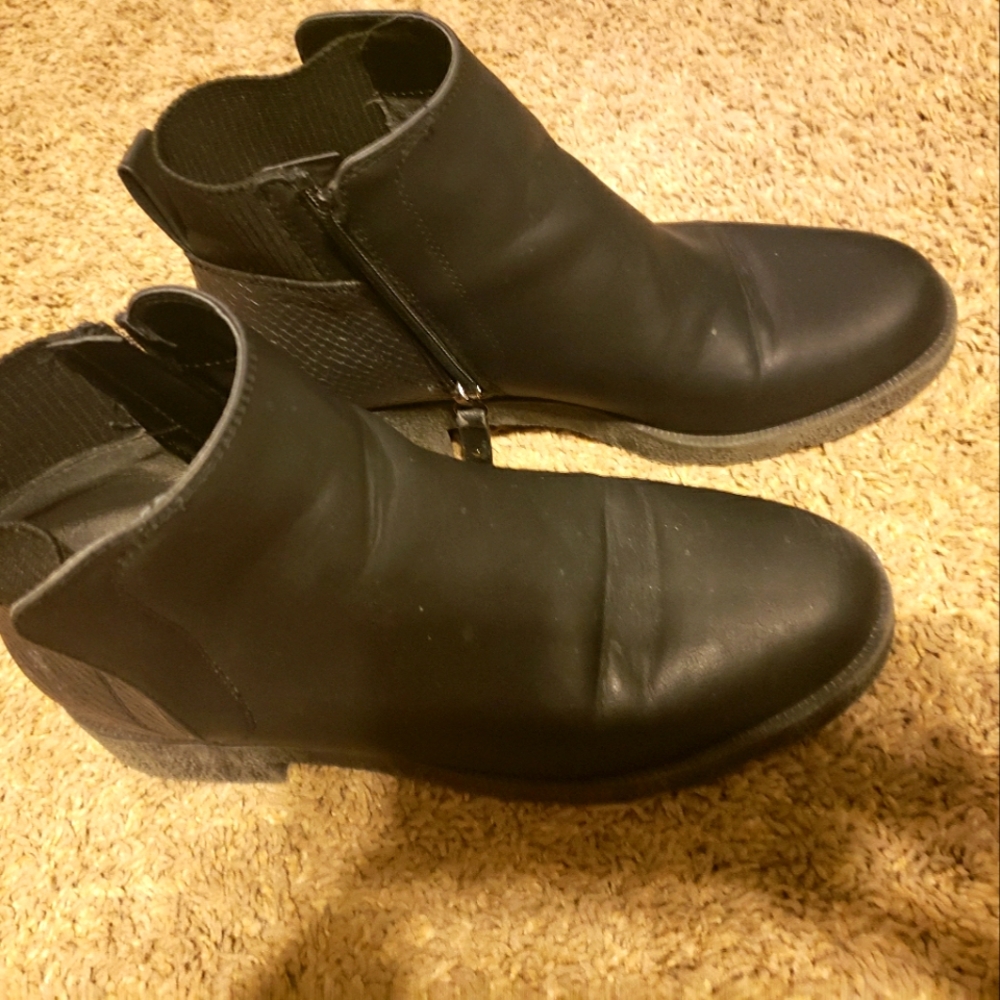 Womens boots